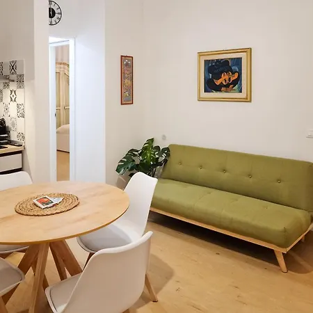 Elios Apartman *